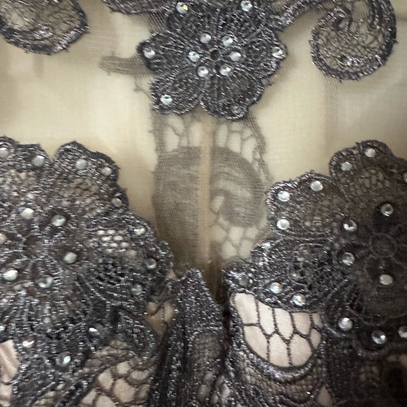 Dress with sheer and sequins - Picture 5 of 8